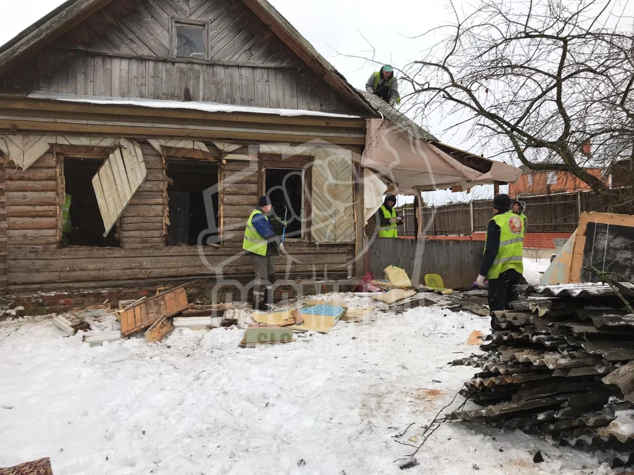 Демонтаж деревянного дома в Одинцовском районе