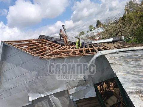 10 7